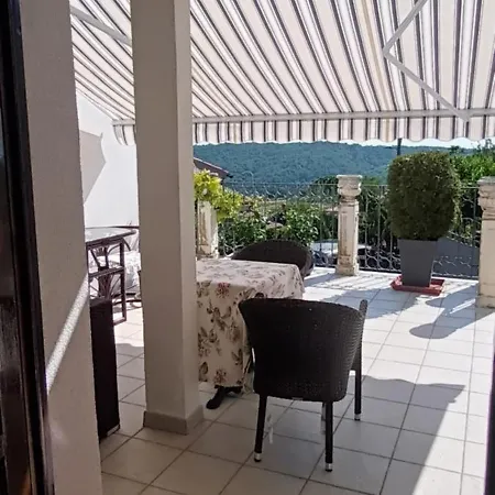 Appartement Apartma Sofronia